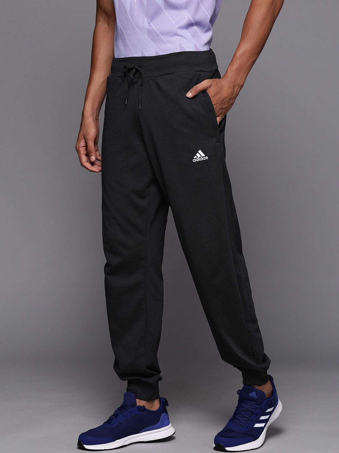 

ADIDAS Men Black CORE FAV Brand Logo Printed Joggers