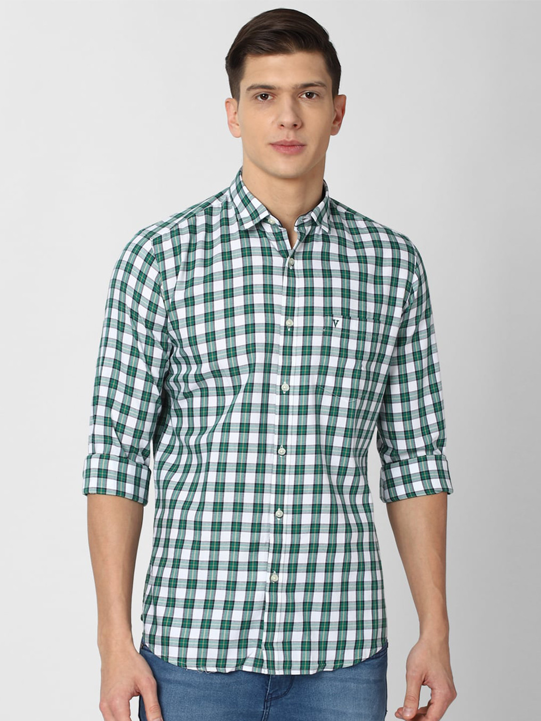

Van Heusen Sport Men Green Checked Slim Fit Casual Shirt