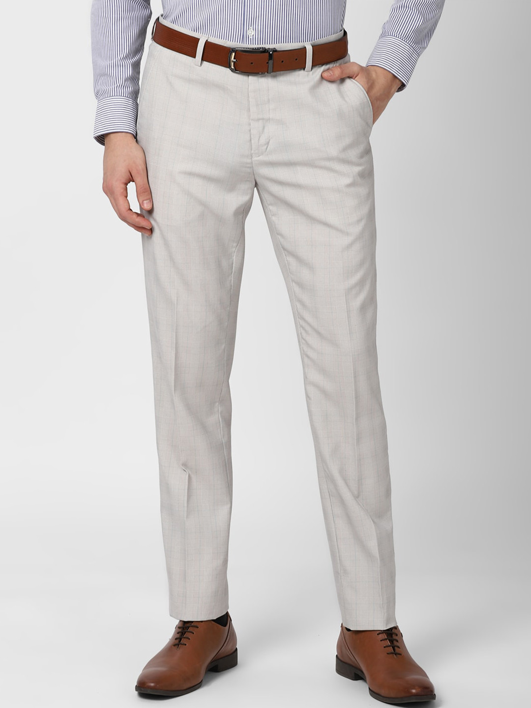 

Peter England Men Grey Slim Fit Formal Trousers