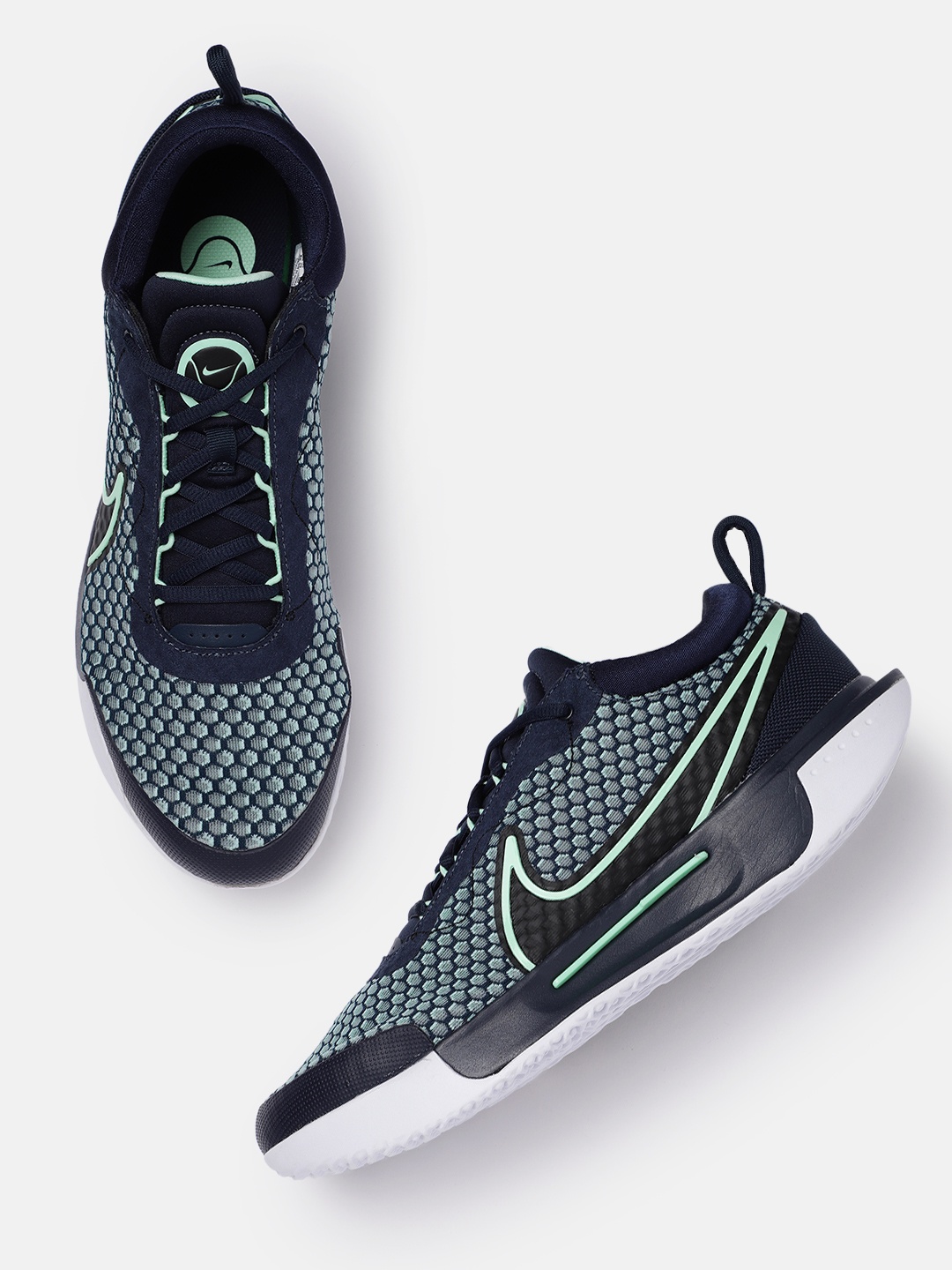 

Nike Men Blue ZOOM COURT PRO HC Tennis Shoes