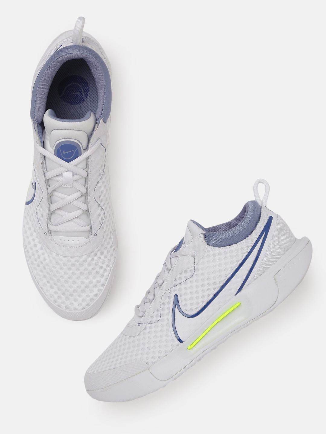 

Nike Men White ZOOM COURT PRO Tennis Shoes