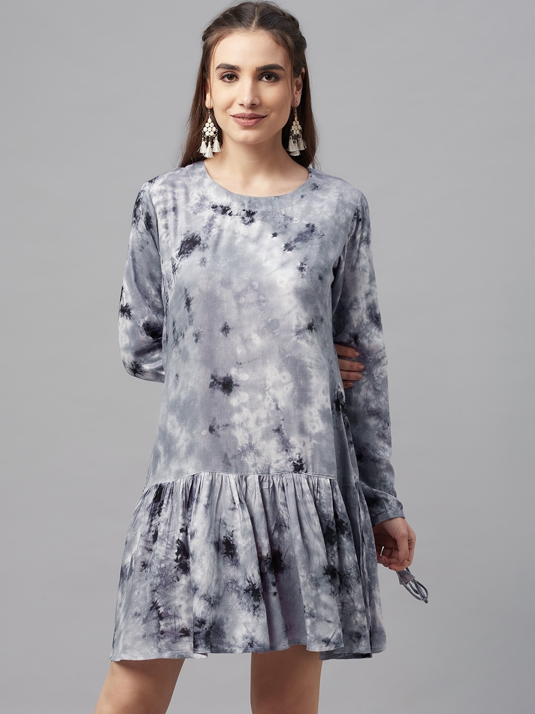 

MBE Grey Tie and Dye Peplum Dress