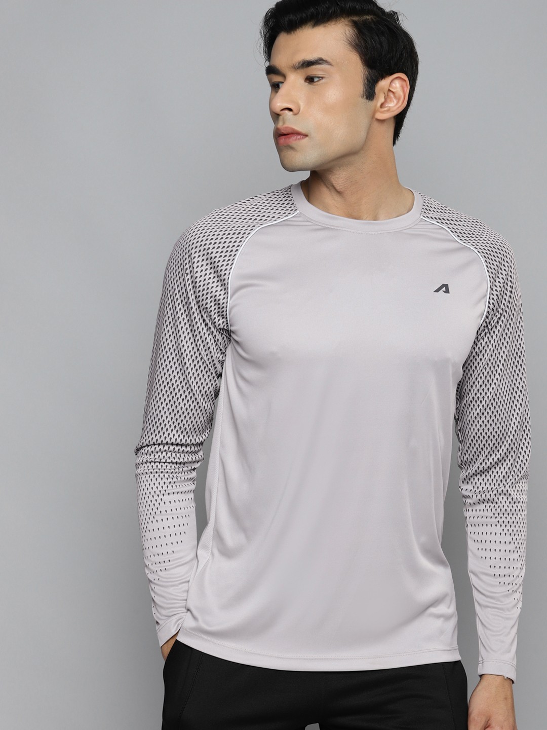 

Alcis Men Grey Slim Fit Training Or Gym T-shirt