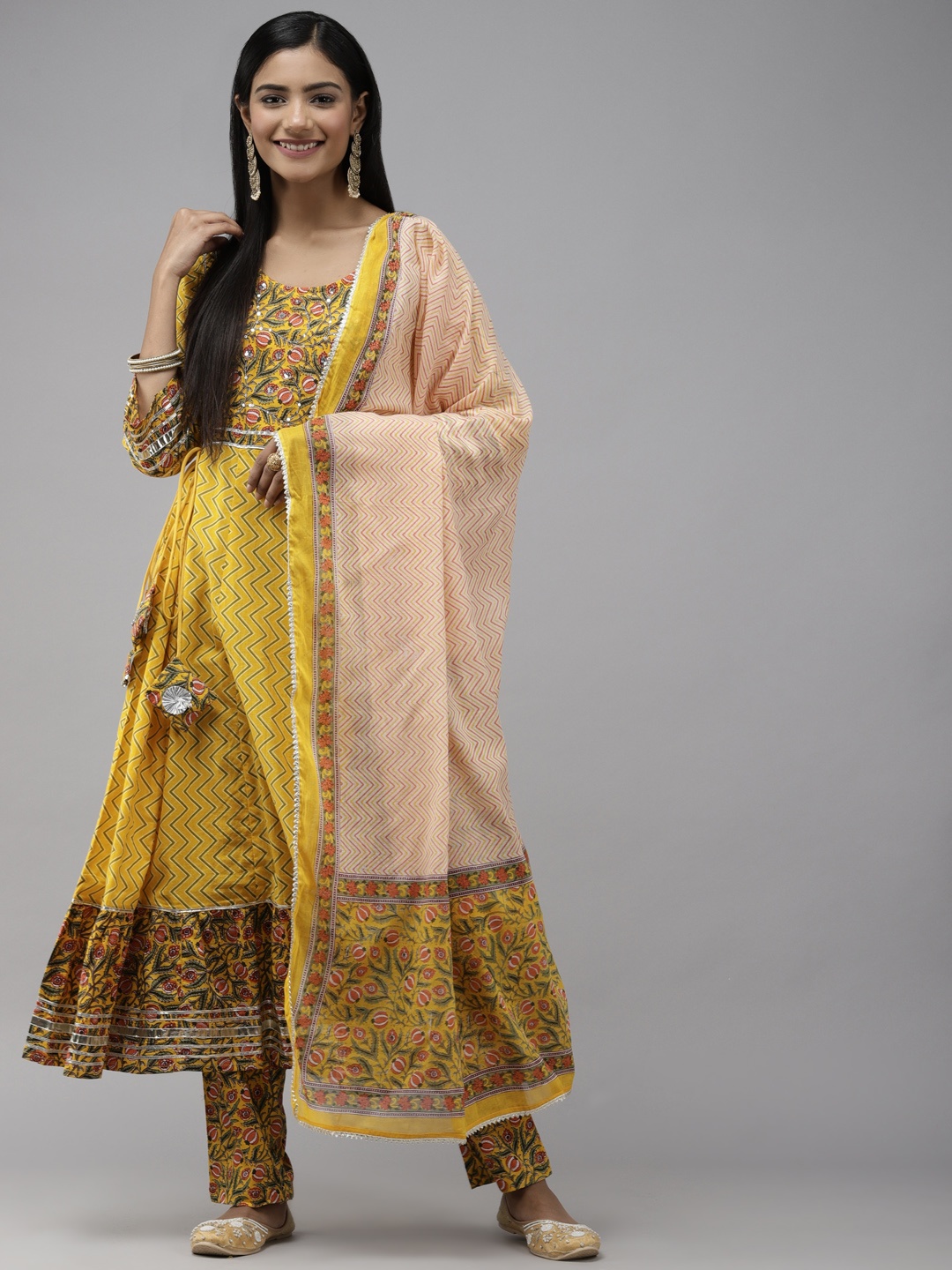 

Yufta Women Yellow Printed Panelled Pure Cotton Kurta with Trousers & With Dupatta