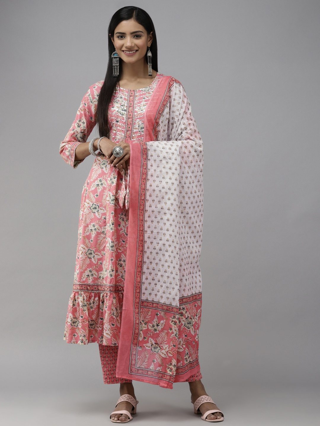 

Yufta Women Multicoloured Floral Printed Tiered Pure Cotton Kurta Set, Multi