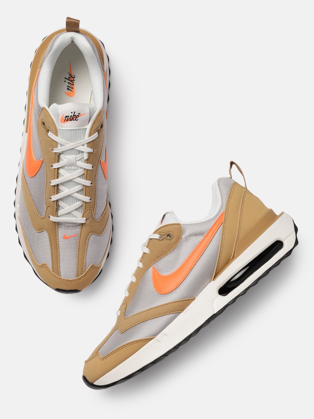 

Nike Men Brown & Off-White Air Max Dawn Sneakers