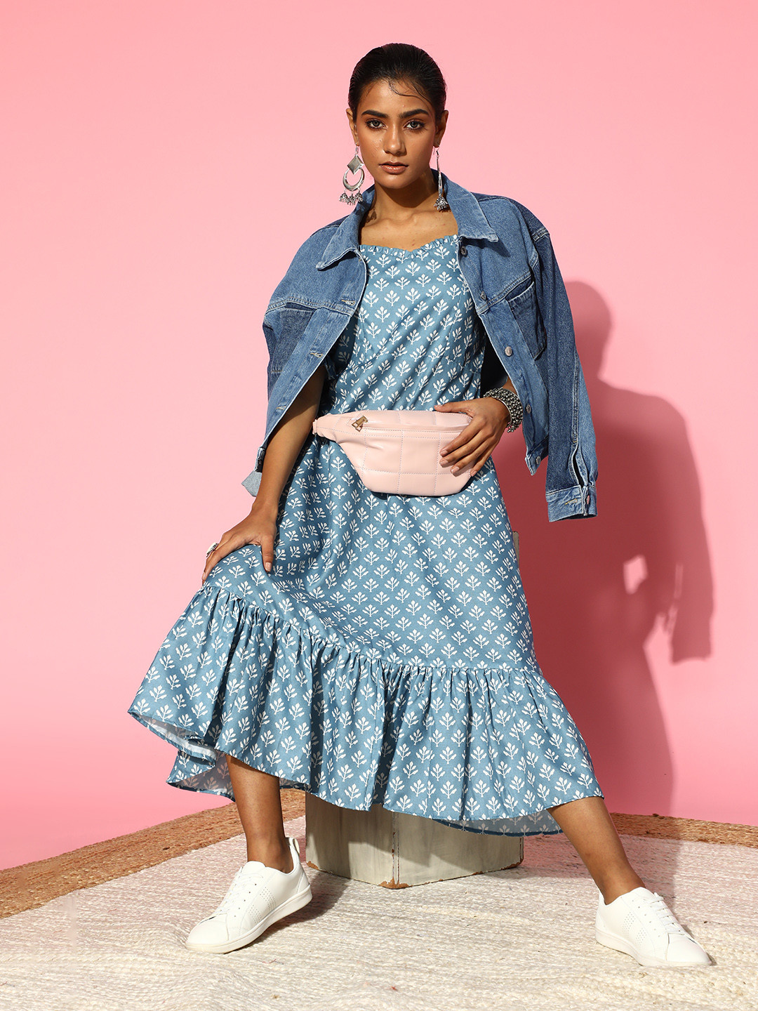 

Inddus Women Stunning Blue Ethnic Motifs Gown for Days