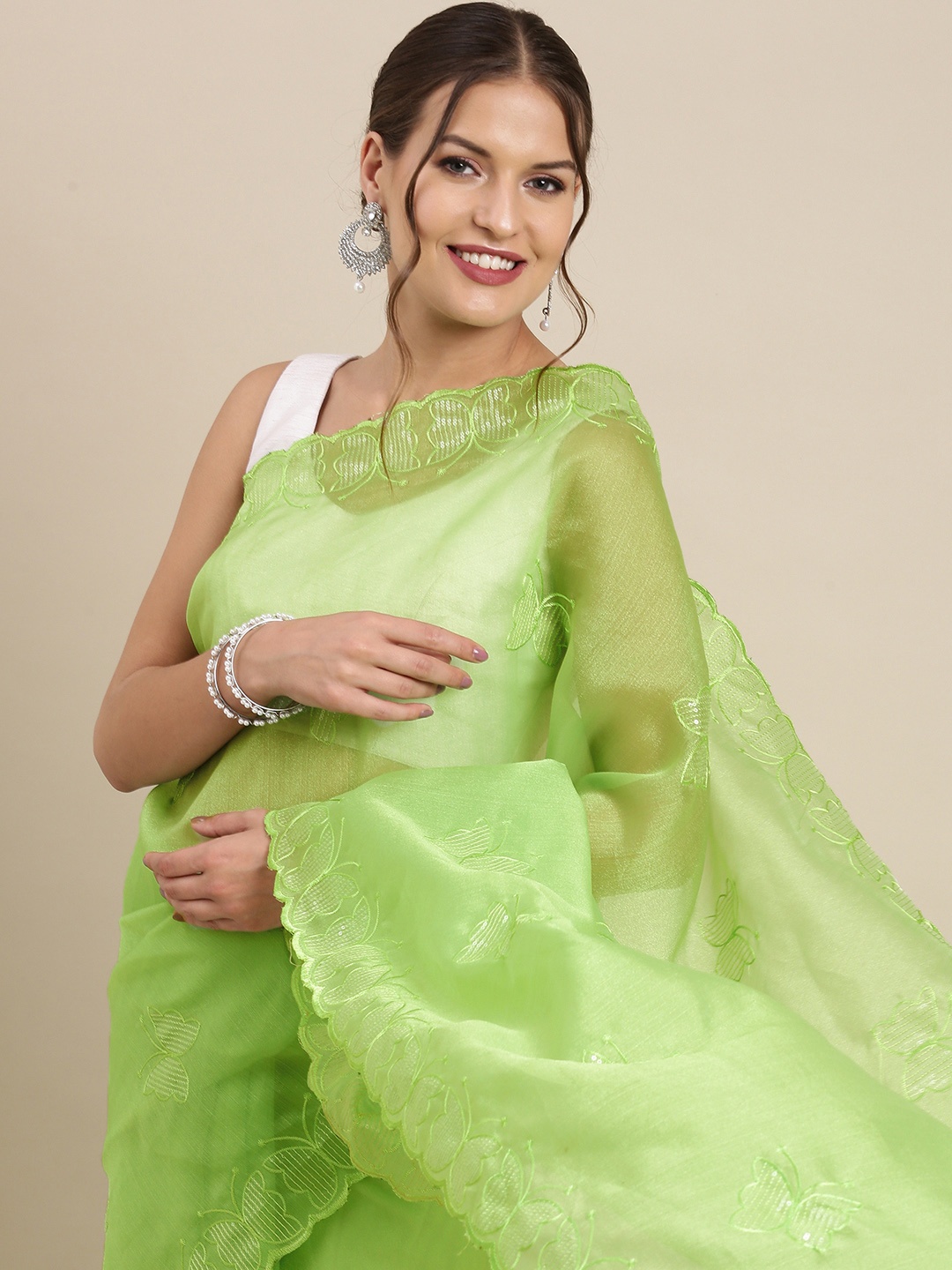 

PERFECTBLUE Green Embellished Sequinned Organza Saree