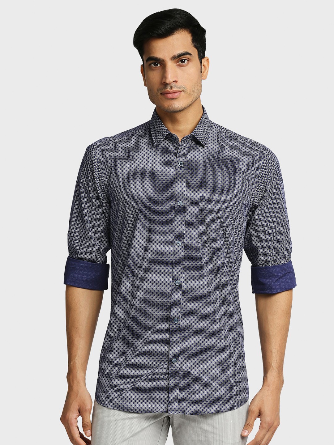 

ColorPlus Men Blue & White Tailored Fit Printed Cotton Casual Shirt