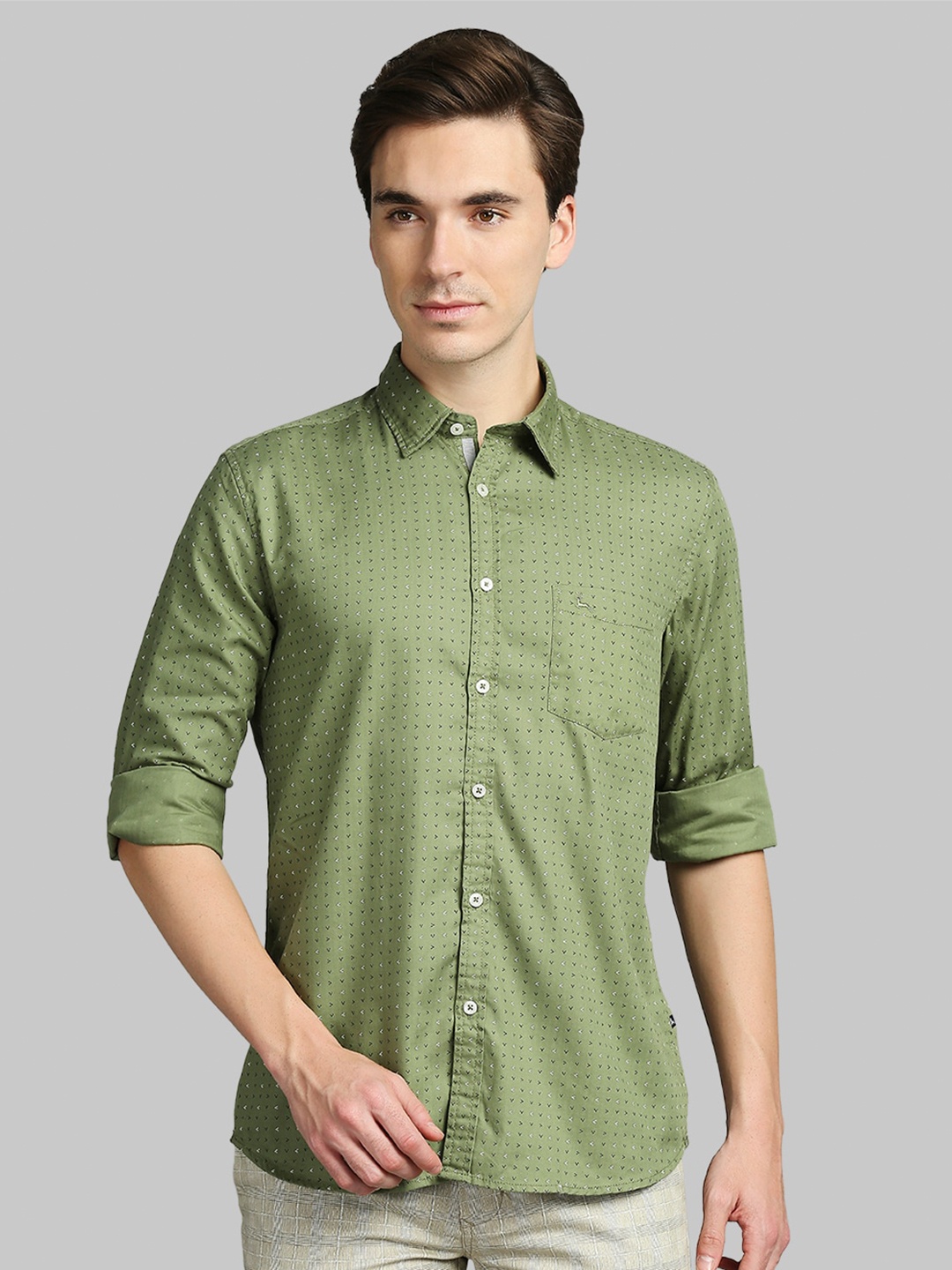 

Parx Men Green Slim Fit Printed Casual Shirt