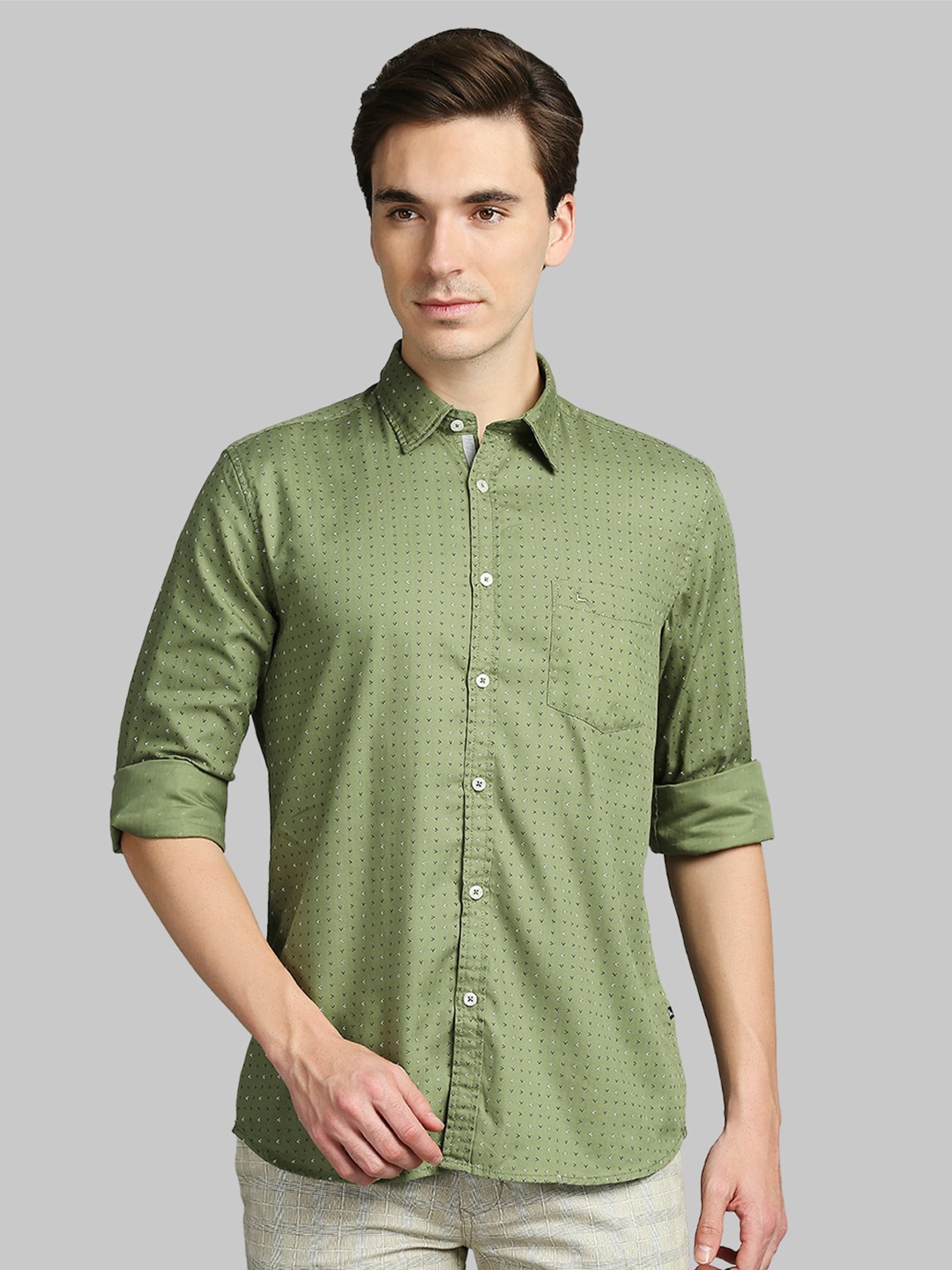 

Parx Men Green Slim Fit Printed Cotton Casual Shirt