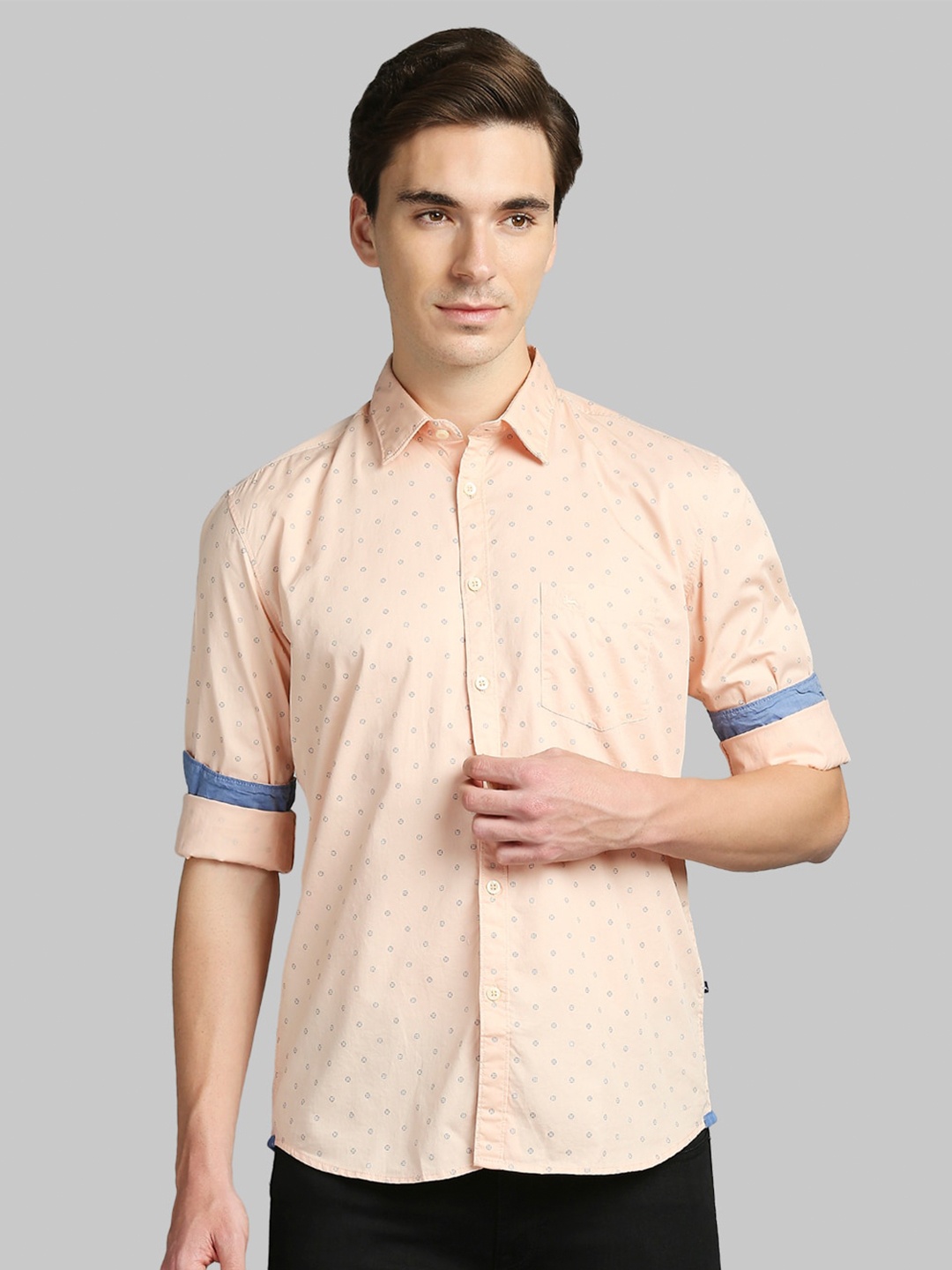 

Parx Men Peach-Coloured & Blue Slim Fit Printed Cotton Casual Shirt