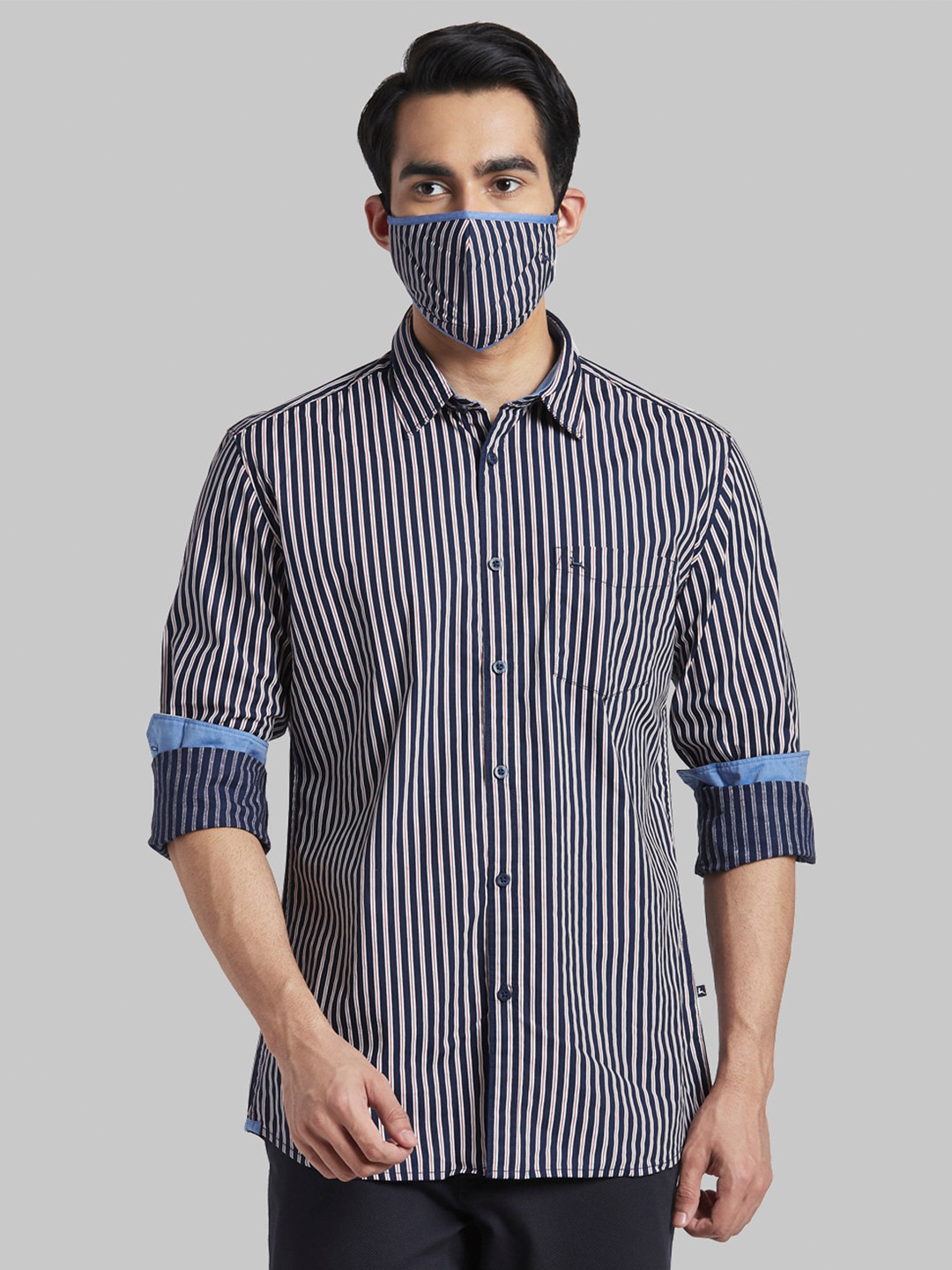 

Parx Men Blue Slim Fit Striped Casual Shirt