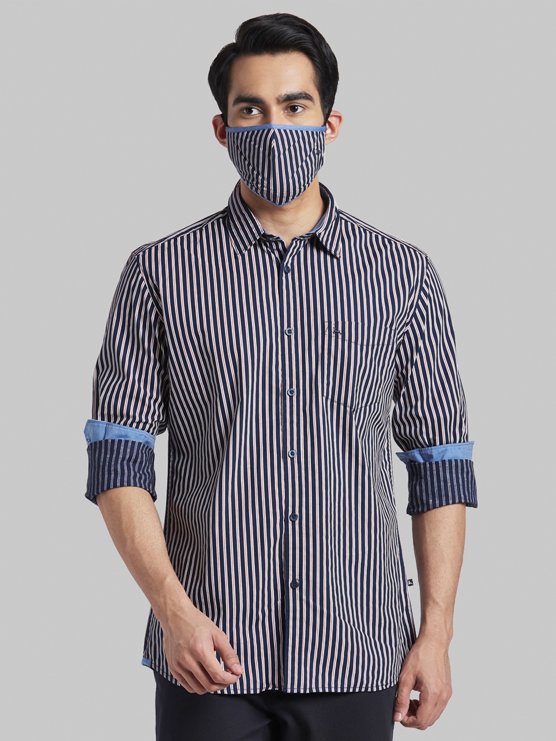 

Parx Men Blue Slim Fit Striped Casual Shirt