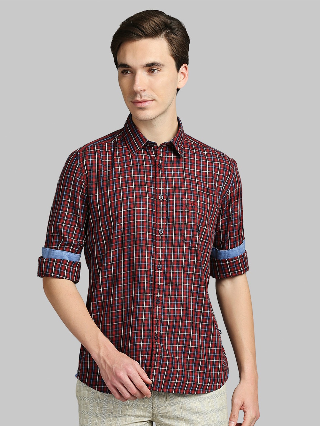 

Parx Men Red Slim Fit Checked Cotton Casual Shirt