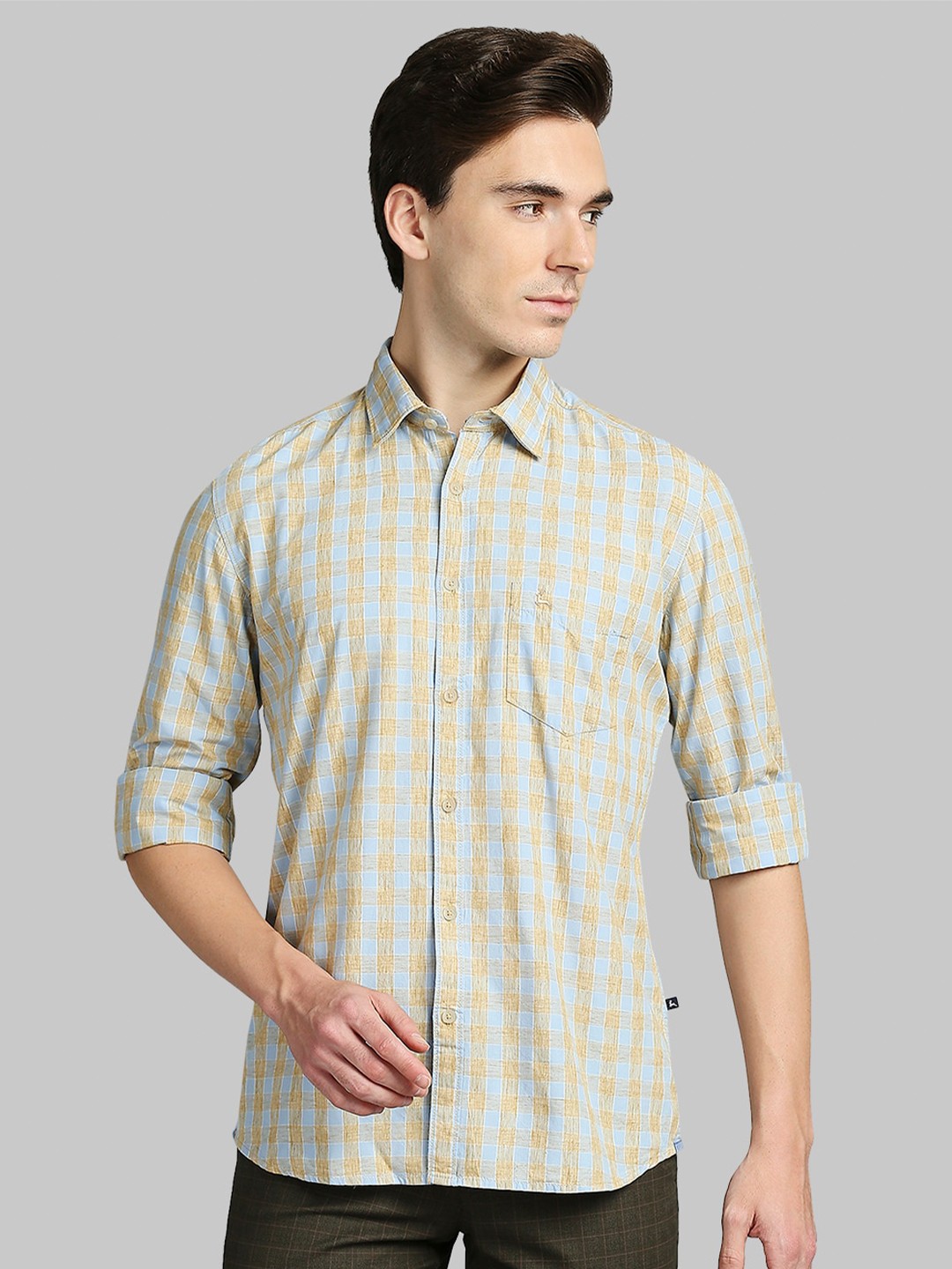 

Parx Men Beige & Blue Slim Fit Tartan Checked Casual Shirt