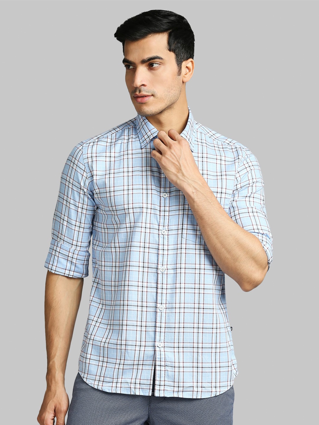 

Parx Men Blue Slim Fit Checked Cotton Casual Shirt