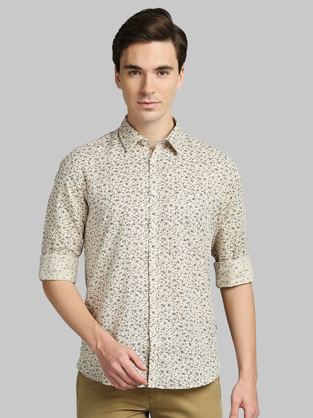

Parx Men Beige Slim Fit Floral Printed Cotton Casual Shirt