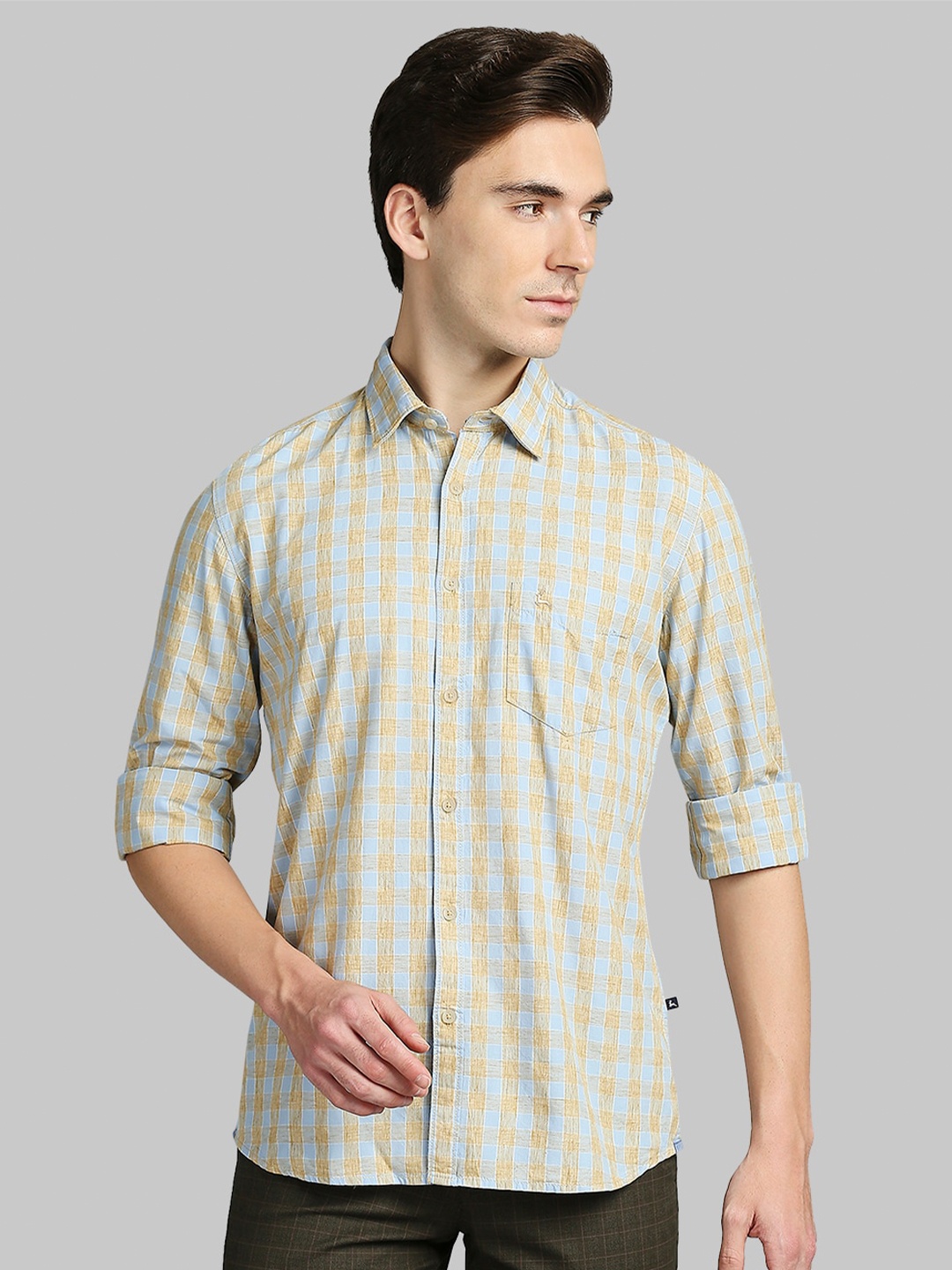 

Parx Men Beige Slim Fit Tartan Checks Checked Casual Shirt