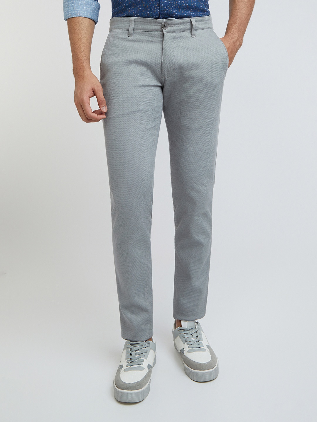 

Parx Men Grey Slim Fit Trousers