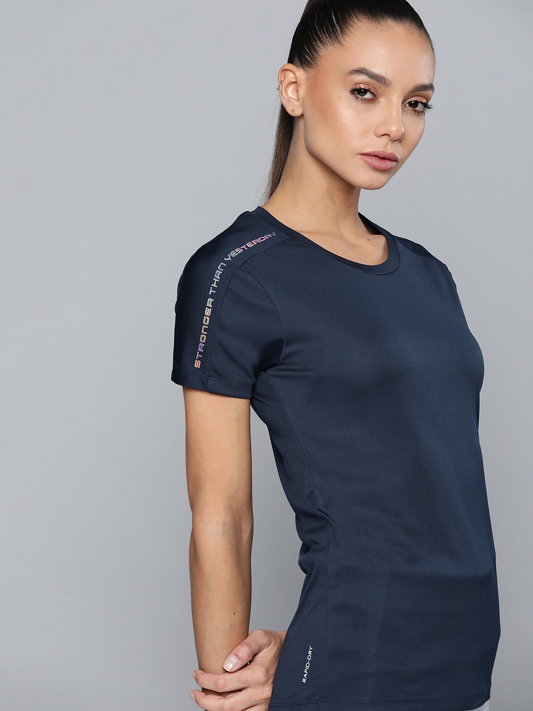 

HRX By Hrithik Roshan Training Women Midnight Navy Rapid-Dry Solid Tshirts, Navy blue