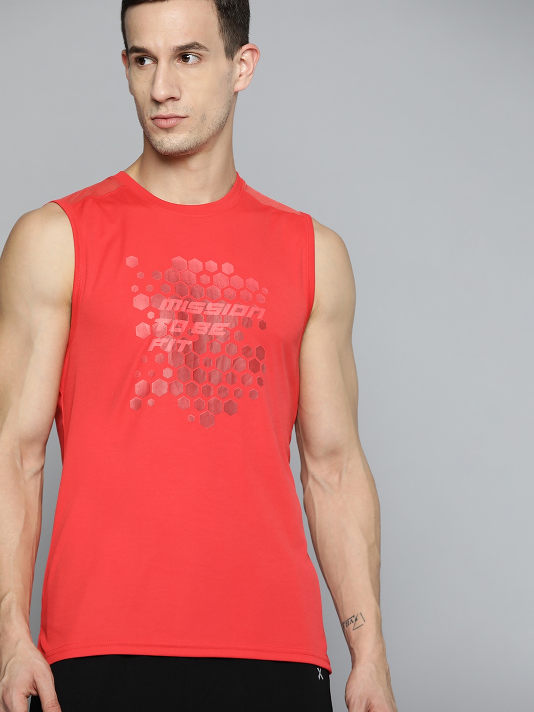 

HRX By Hrithik Roshan Training Men Formula Red Rapid-Dry Typography T-shirts