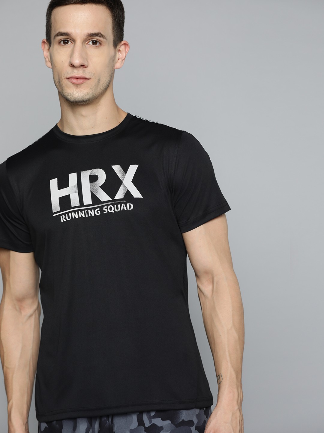 

HRX By Hrithik Roshan Running Men JET BLACK Rapid-Dry Brand Carrier Tshirts