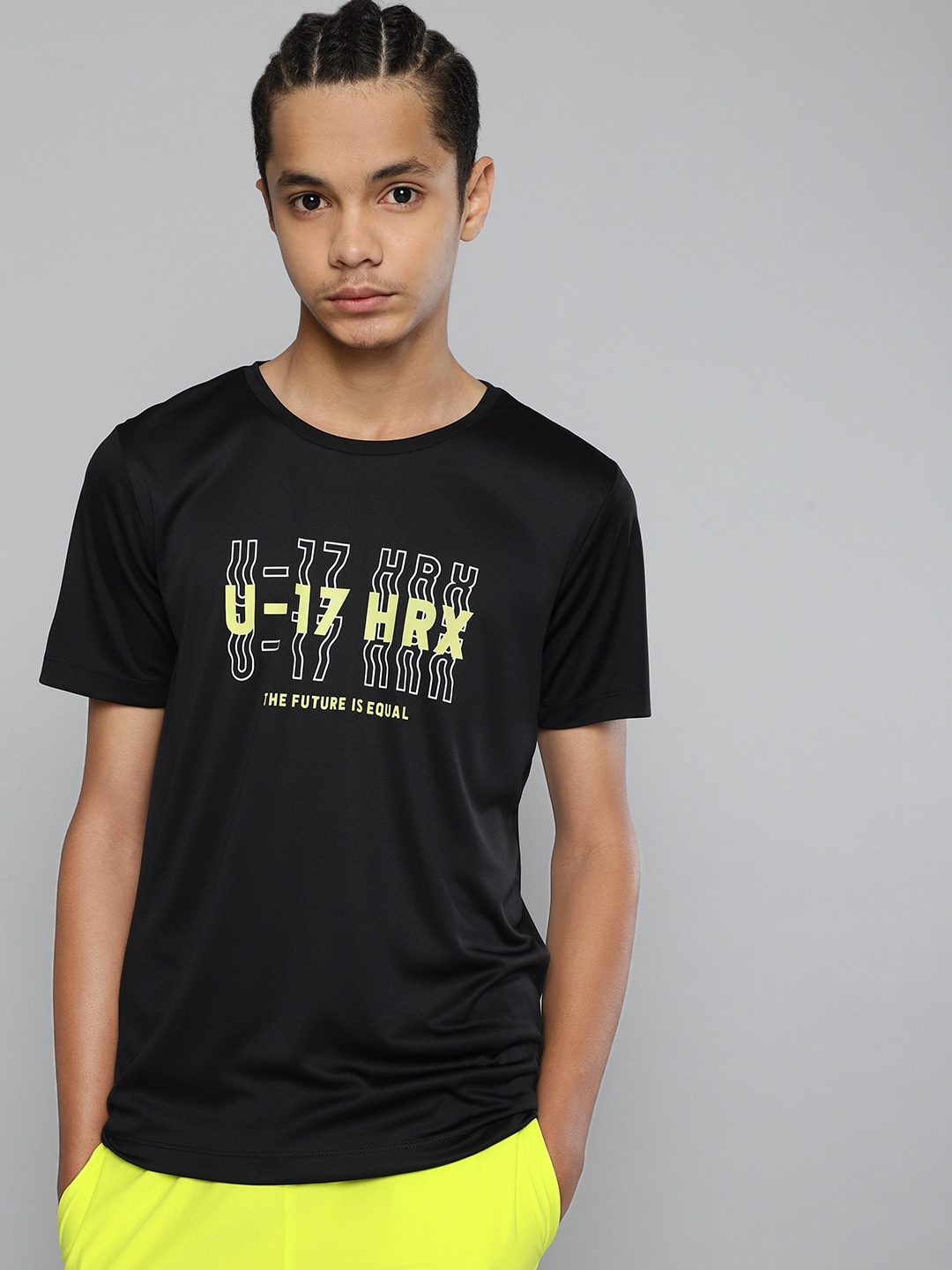 

HRX By Hrithik Roshan U-17 Boys Jet Black Rapid-Dry Brand Carrier Tshirts
