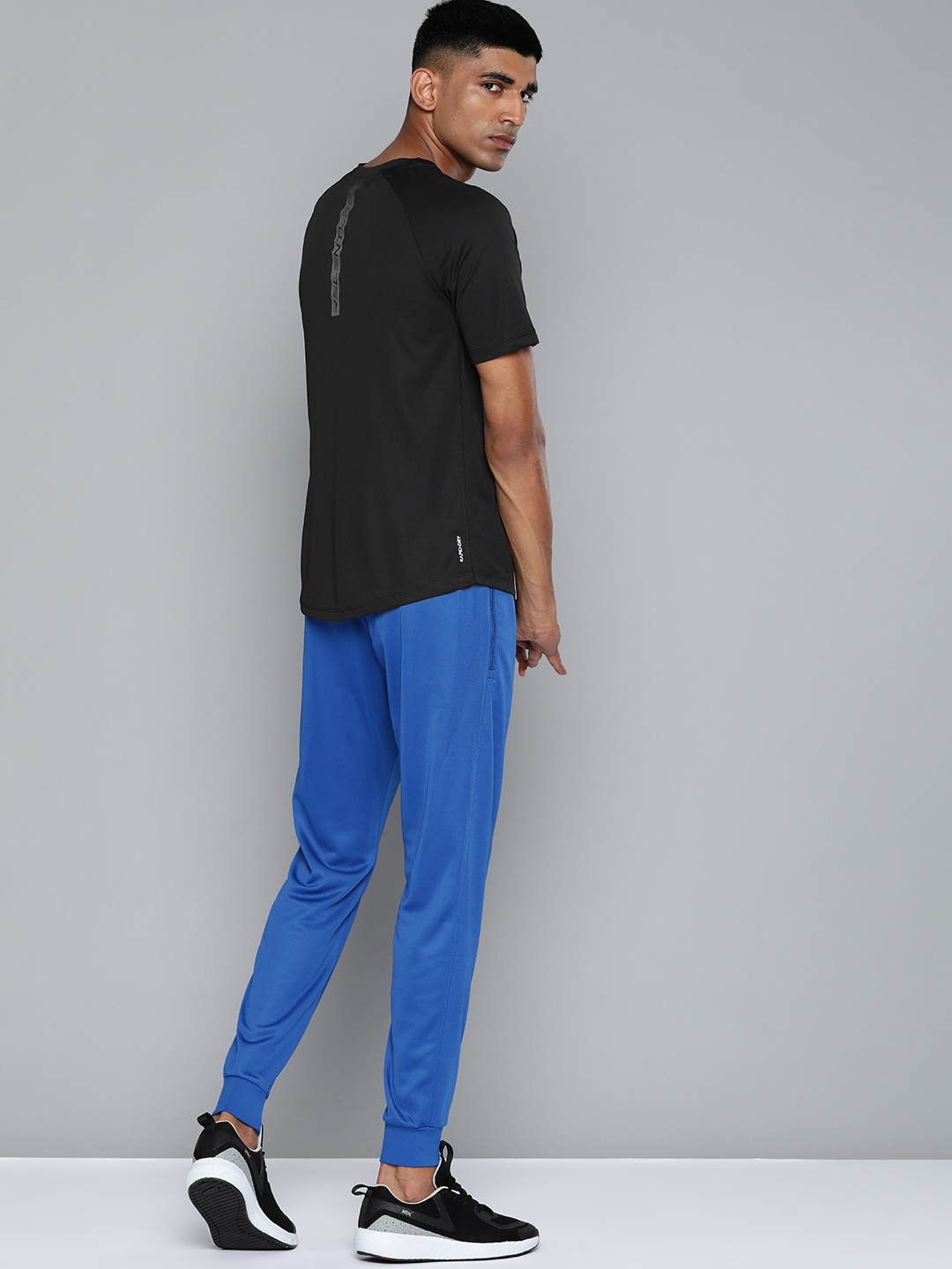 

HRX By Hrithik Roshan Training Men Rapid-Dry Back Typography Printed T-shirts, Black
