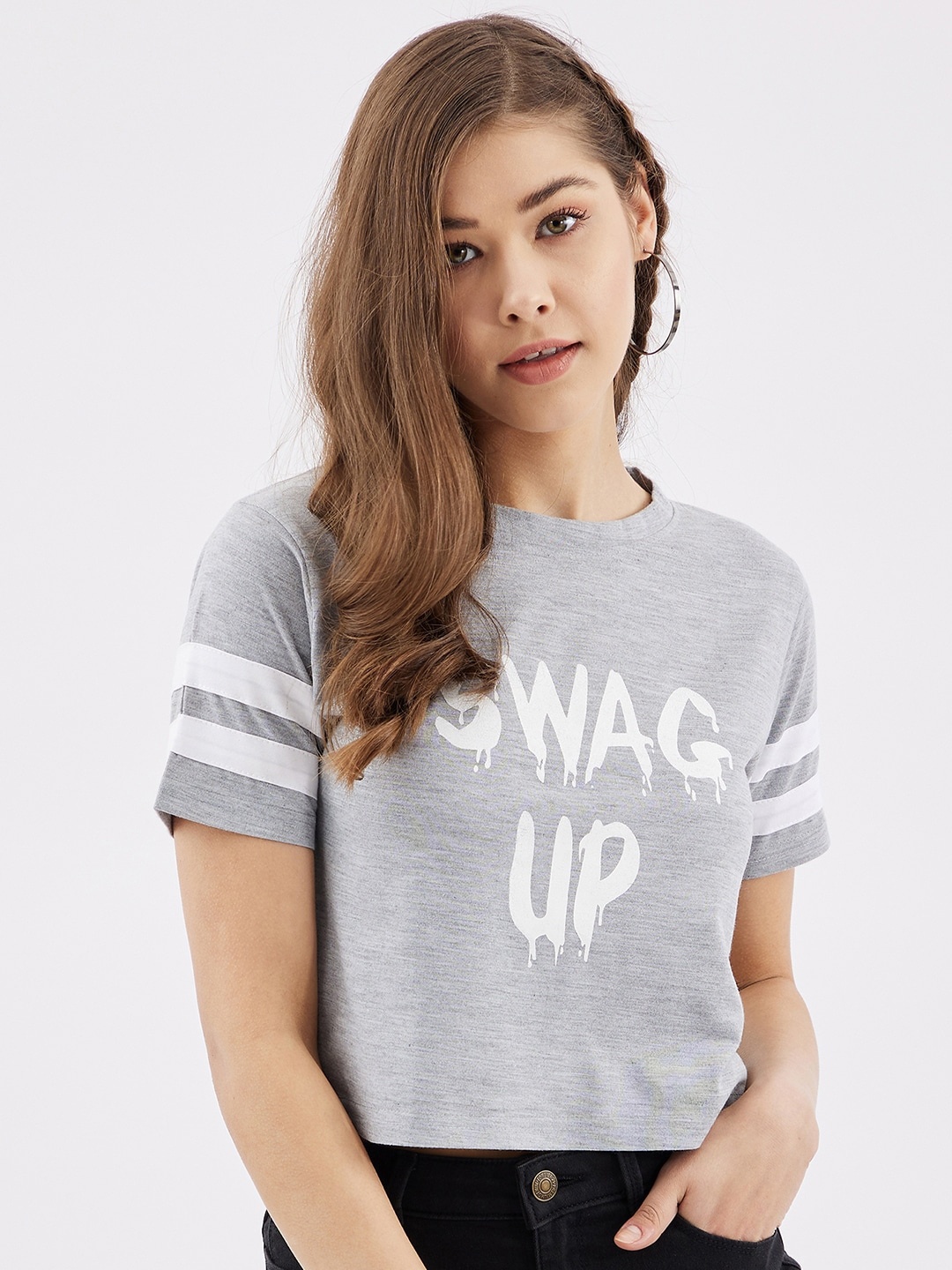 

Rodzen Women Grey & White Typography Printed Raw Edge T-shirt