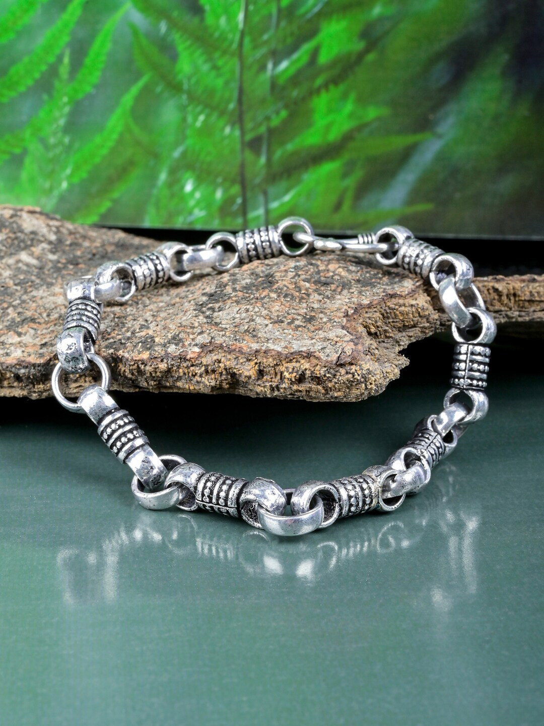

Tistabene Men Handcrafted Silver-Plated Link Bracelet