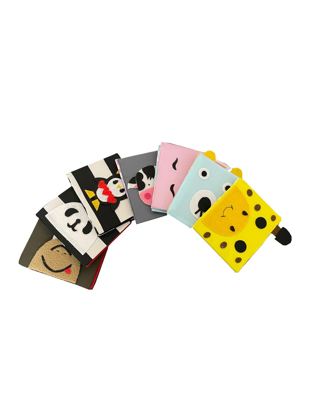 

Kids Clan Unisex Kids Set of 7 Magic Wallet, Yellow