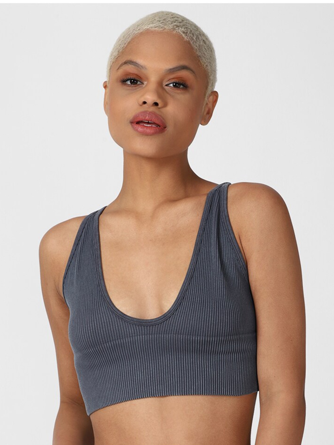 

FOREVER 21 Grey Bralette Crop Top