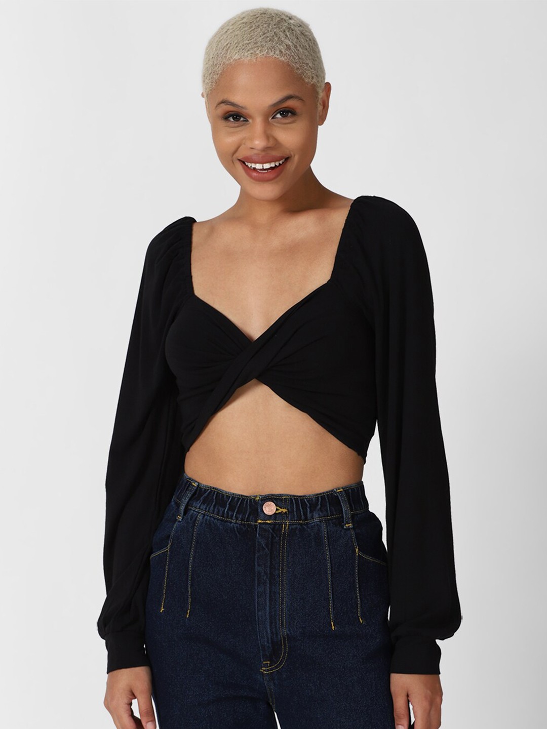 

FOREVER 21 Black Sweetheart Neck Wrap Crop Top