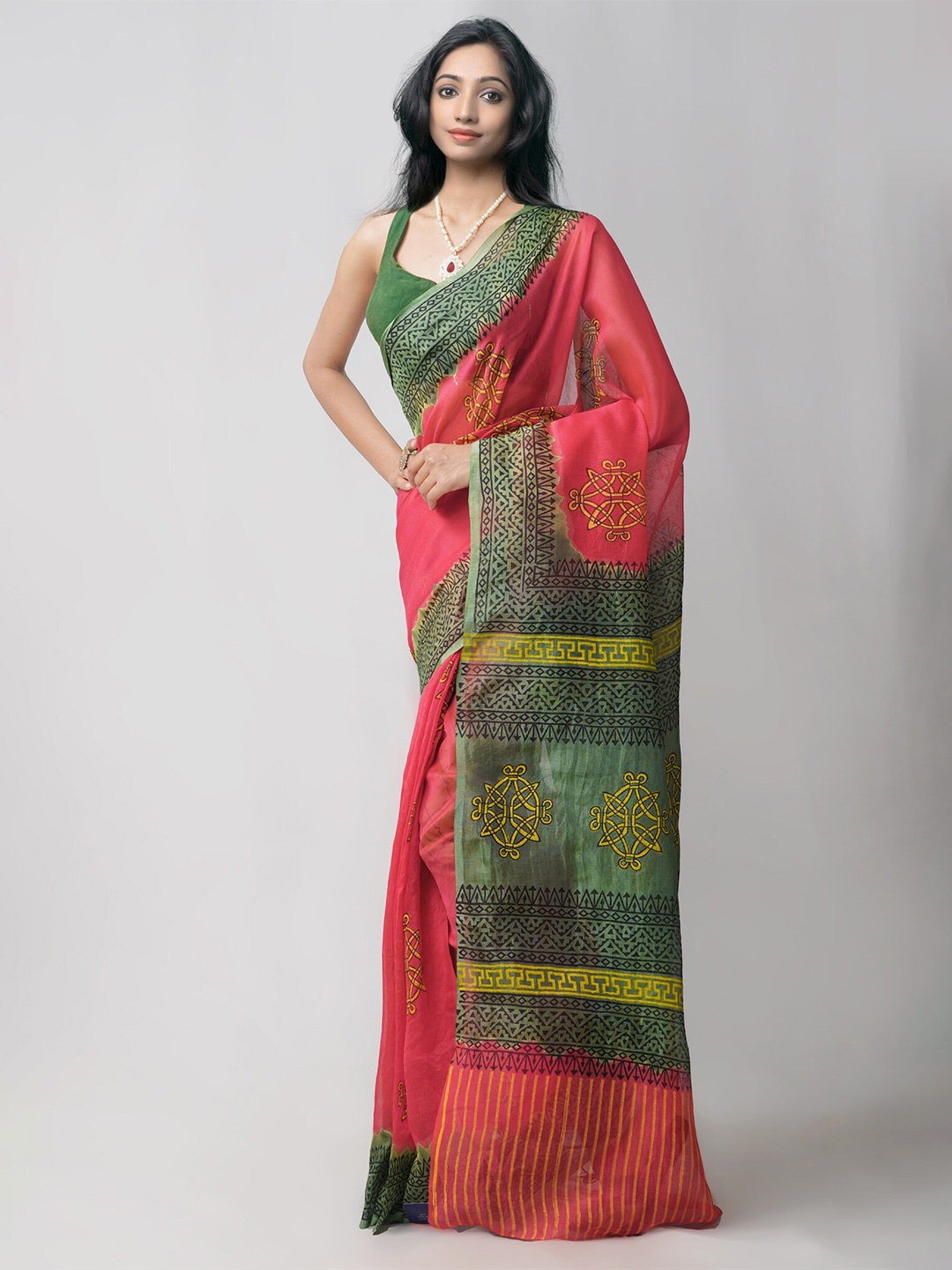 

Unnati Silks Red & Green Ethnic Motifs Net Block Print Saree