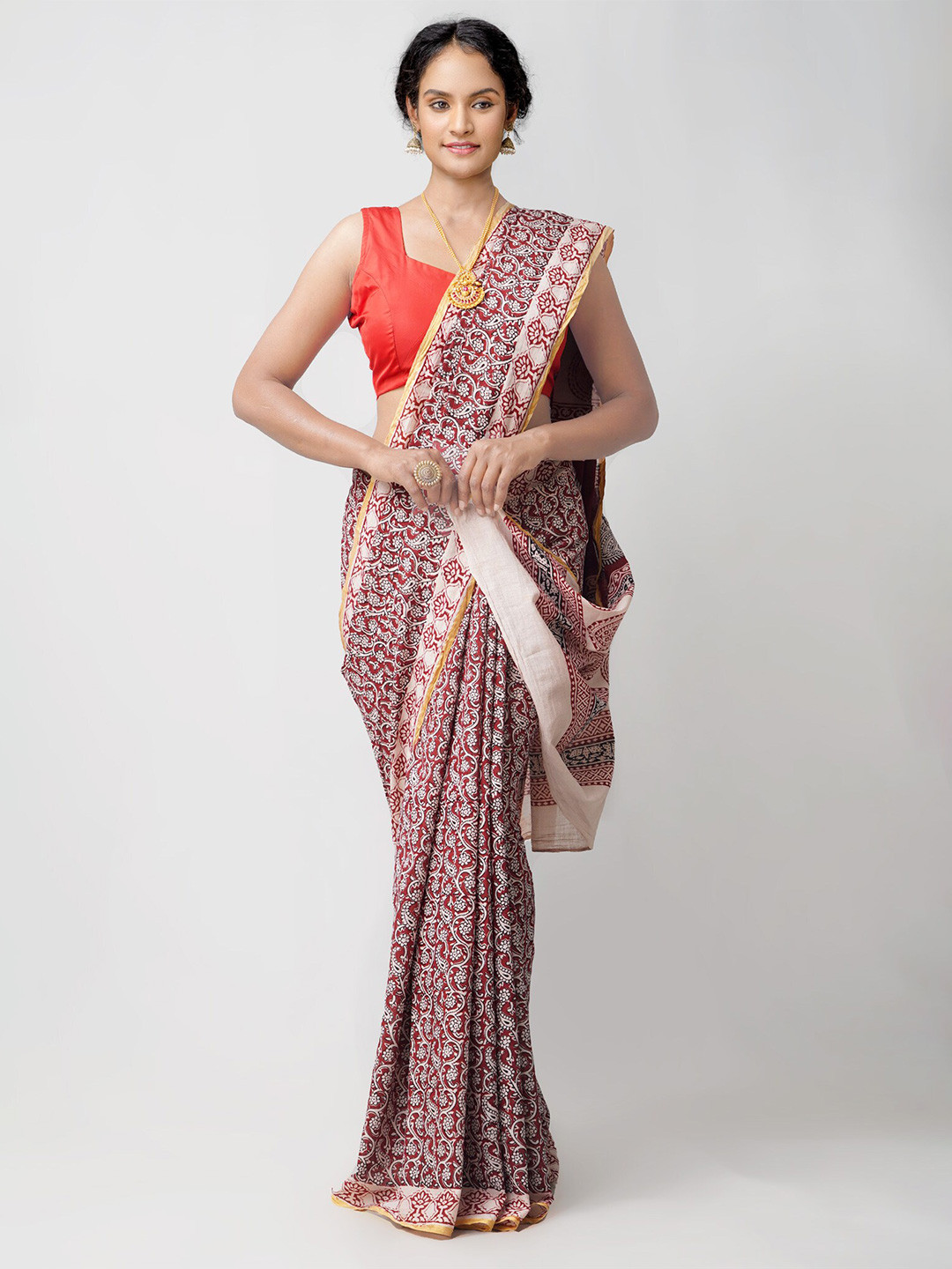 

Unnati Silks Red & White Bagh Zari Pure Cotton Venkatgiri Saree