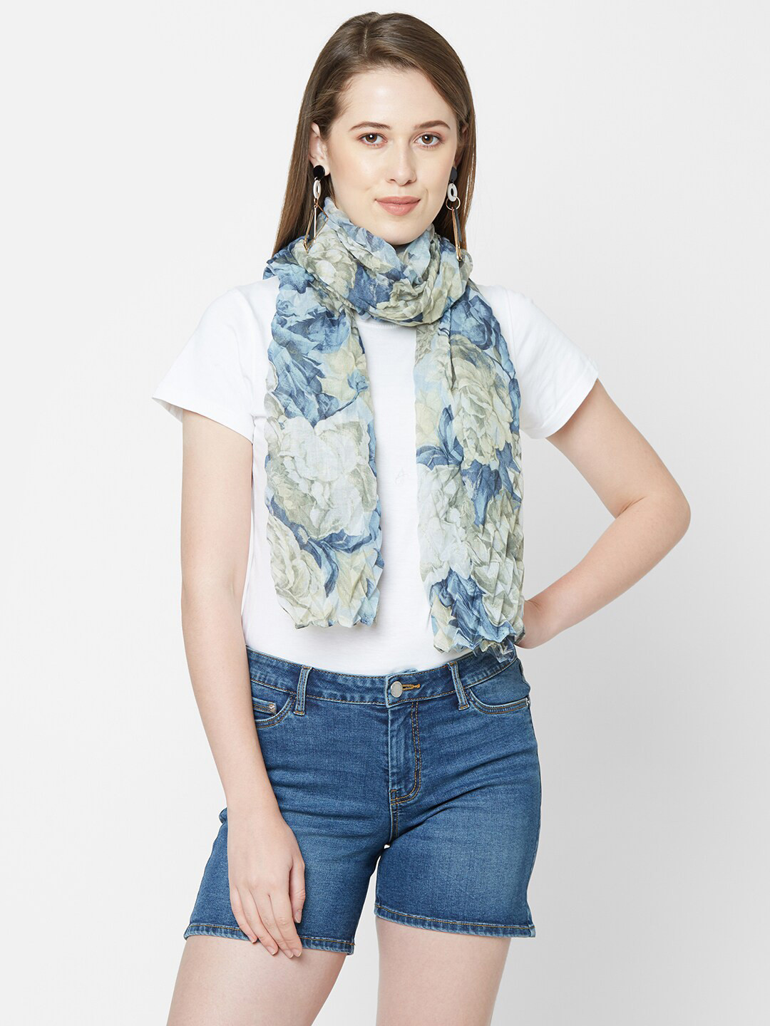 

Cloth Haus India Women Blue Printed Pleated Scarf
