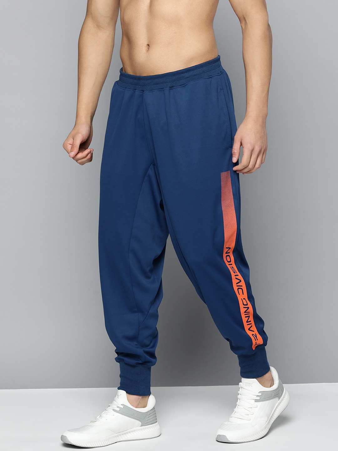 

HRX By Hrithik Roshan Training Men Rapid-Dry Solid Track Pants, Blue