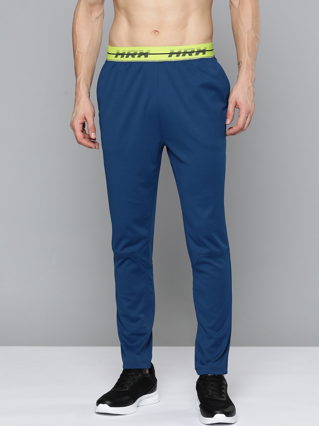 

HRX By Hrithik Roshan Training Men Estate Blue Rapid-Dry Brand Carrier Track Pants, Navy blue