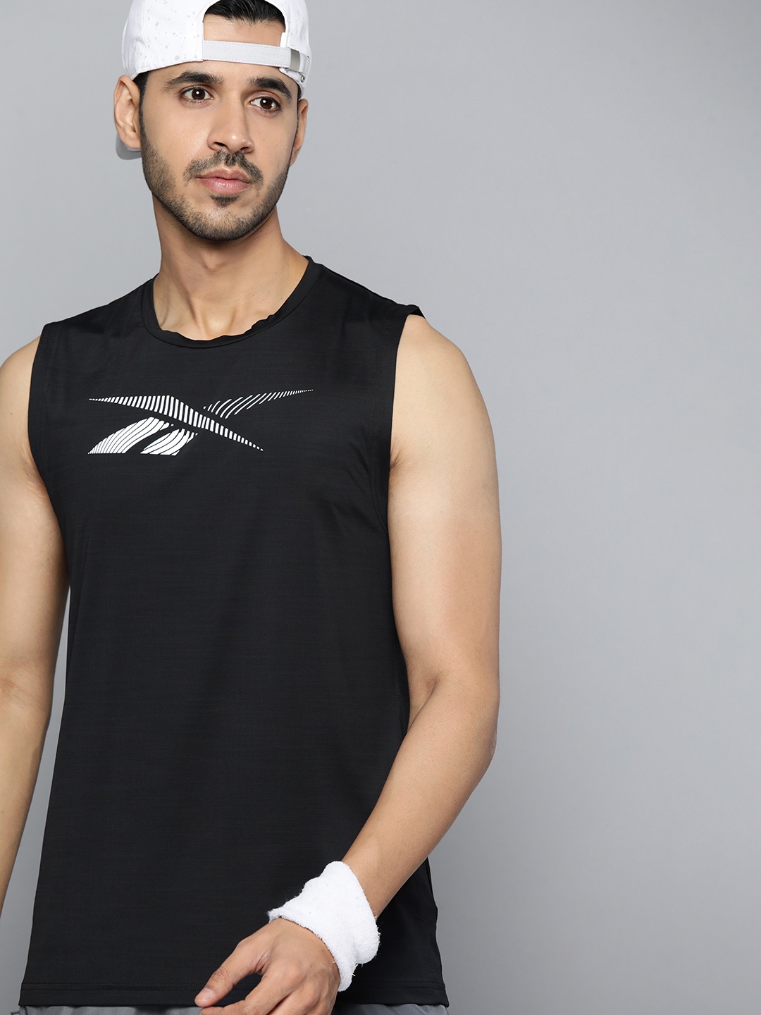 

Reebok Men Black TS Activchill Sleeveless Training T-shirt