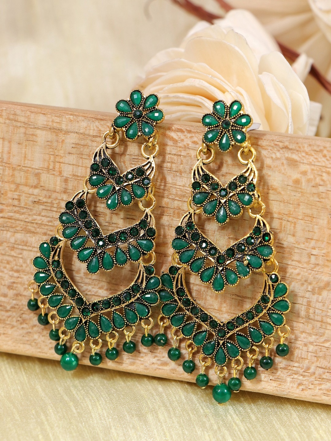 

Crunchy Fashion Green & Gold-Plated Kundan Drop Earrings