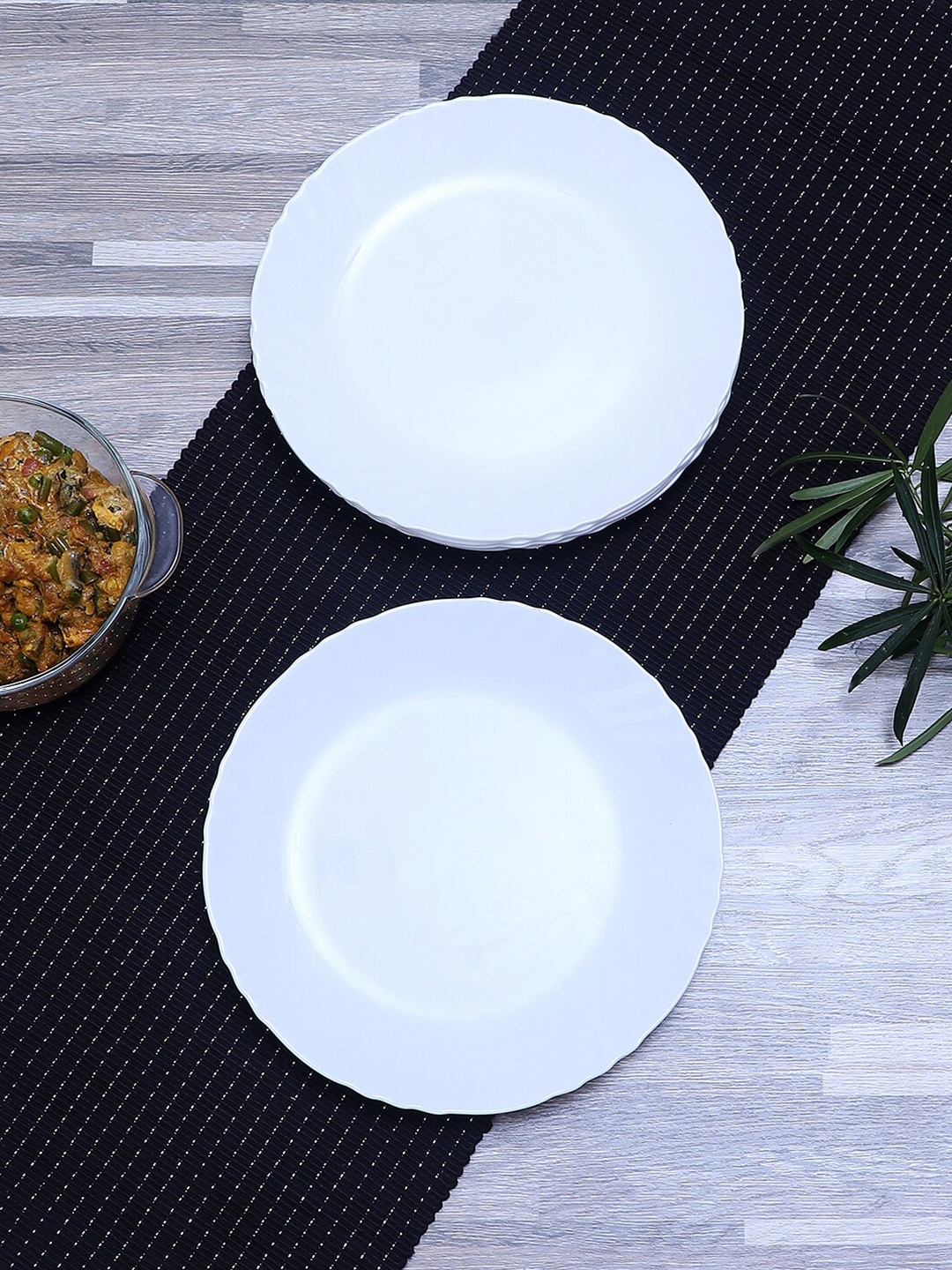 

CDI White 6 Pieces Opalware Glossy Plates