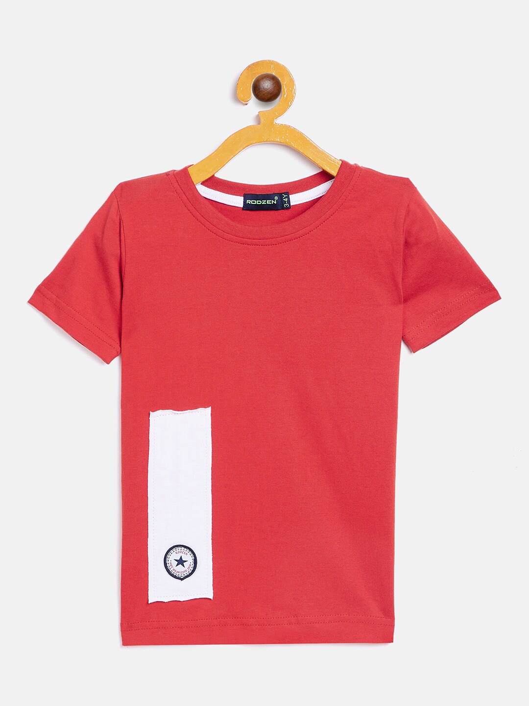 

Rodzen Boys Red & White Colourblocked Pure Cotton T-shirt