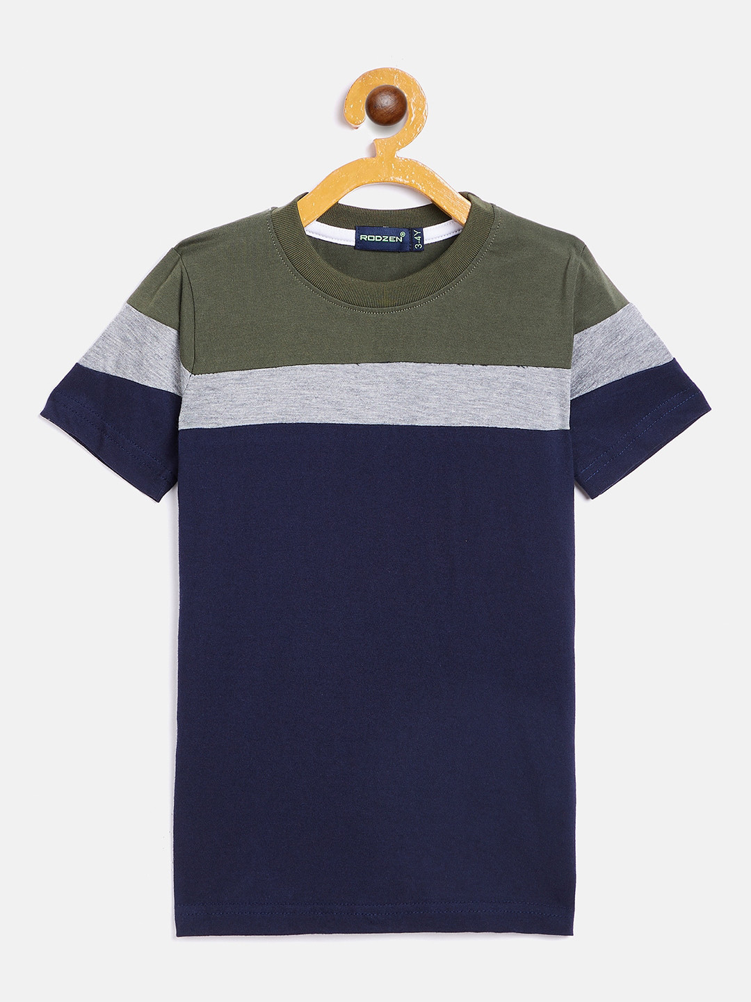 

Rodzen Boys Navy Blue & Olive Green Colourblocked T-shirt