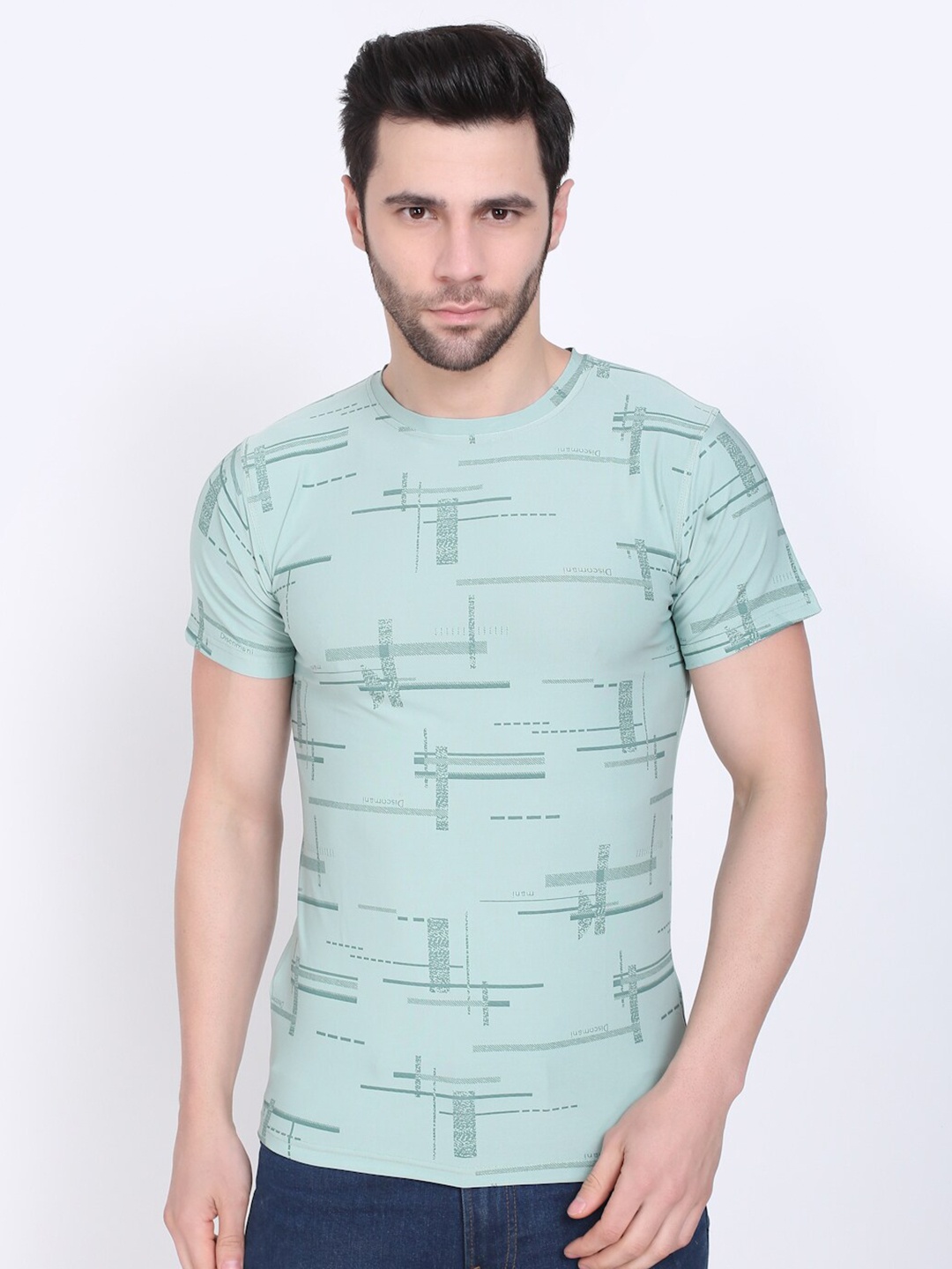 

Camey Men Green Printed Pockets T-shirt