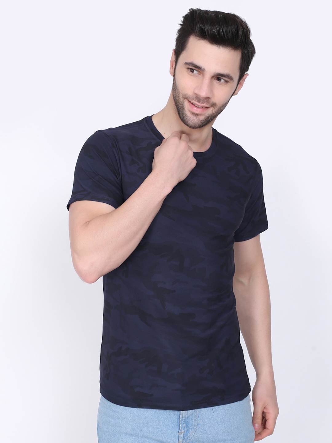 

Camey Men Navy Blue Camouflage Printed T-shirt