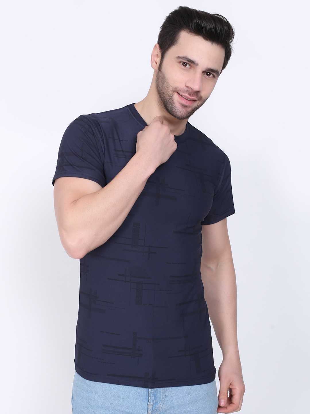 

Camey Men Navy Blue Typography V-Neck Pockets T-shirt