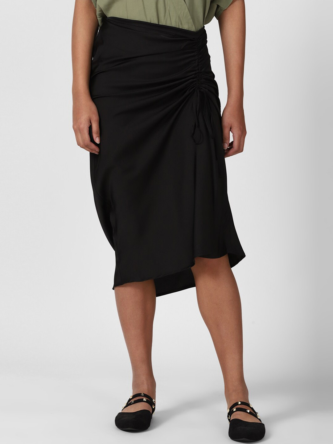 

FOREVER 21 Women Black Solid Pencil Skirts