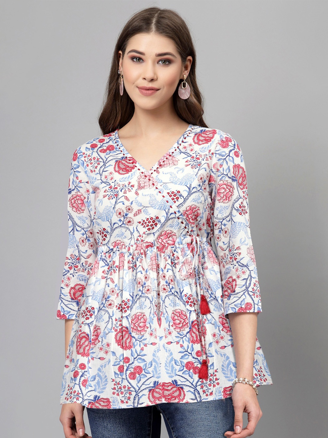 

QOMN Women White & Red Floral Print Wrap Longline Top