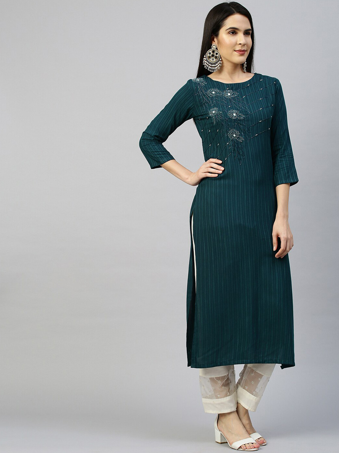 

FASHOR Women Teal Embroidered Thread Work Kurta